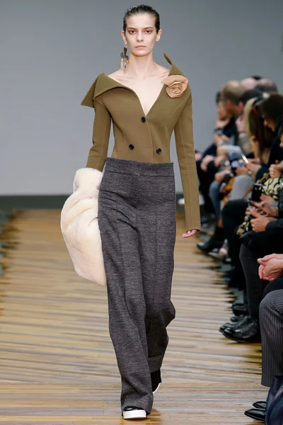 Look 6